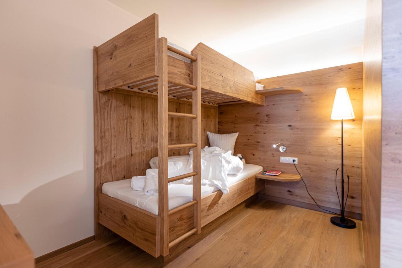 Wellness Aparthotel Panorama Alpin - Ferienwohnungen Jerzens Im Pitztal Exteriör bild