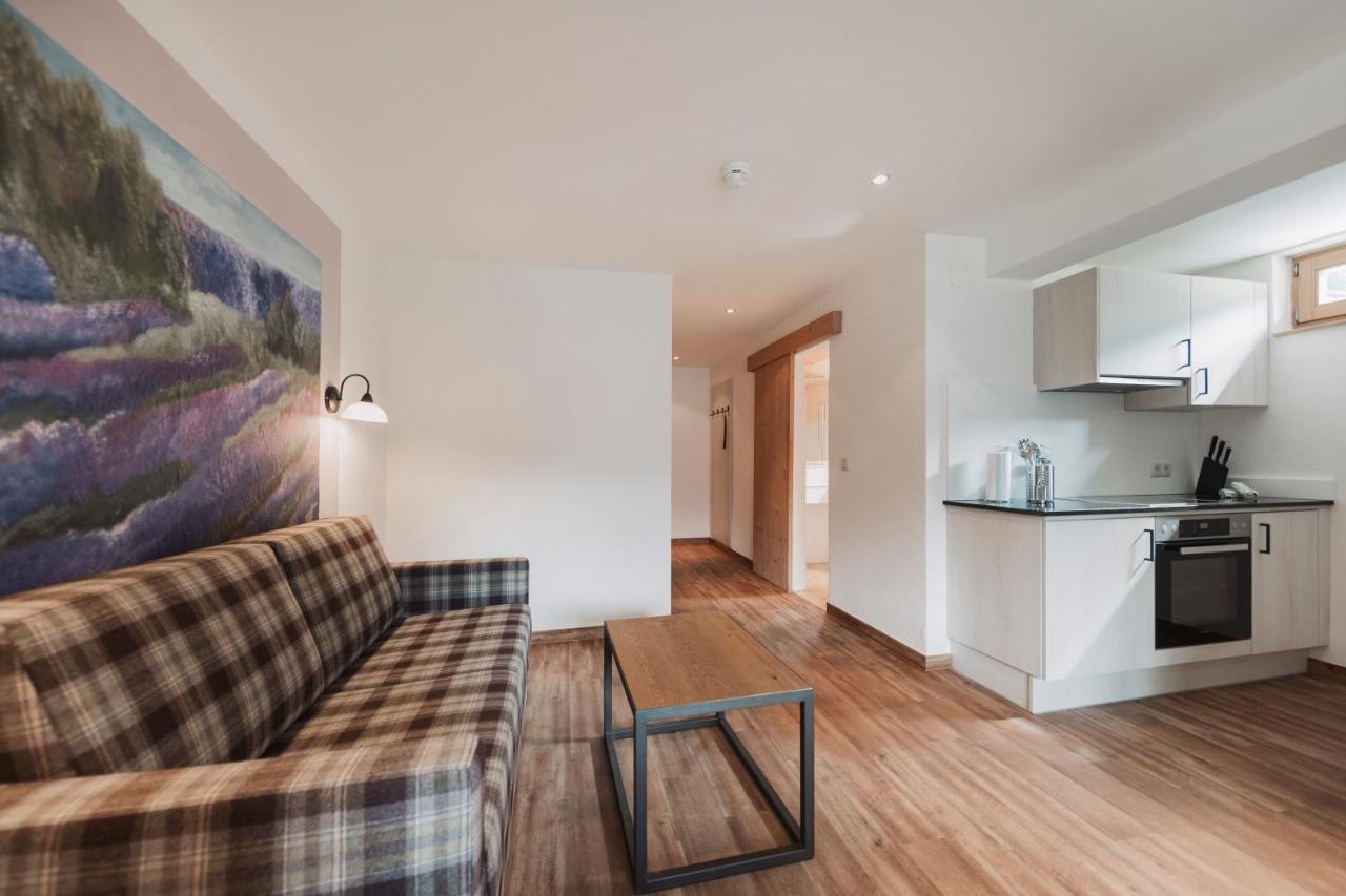 Wellness Aparthotel Panorama Alpin - Ferienwohnungen Jerzens Im Pitztal Exteriör bild