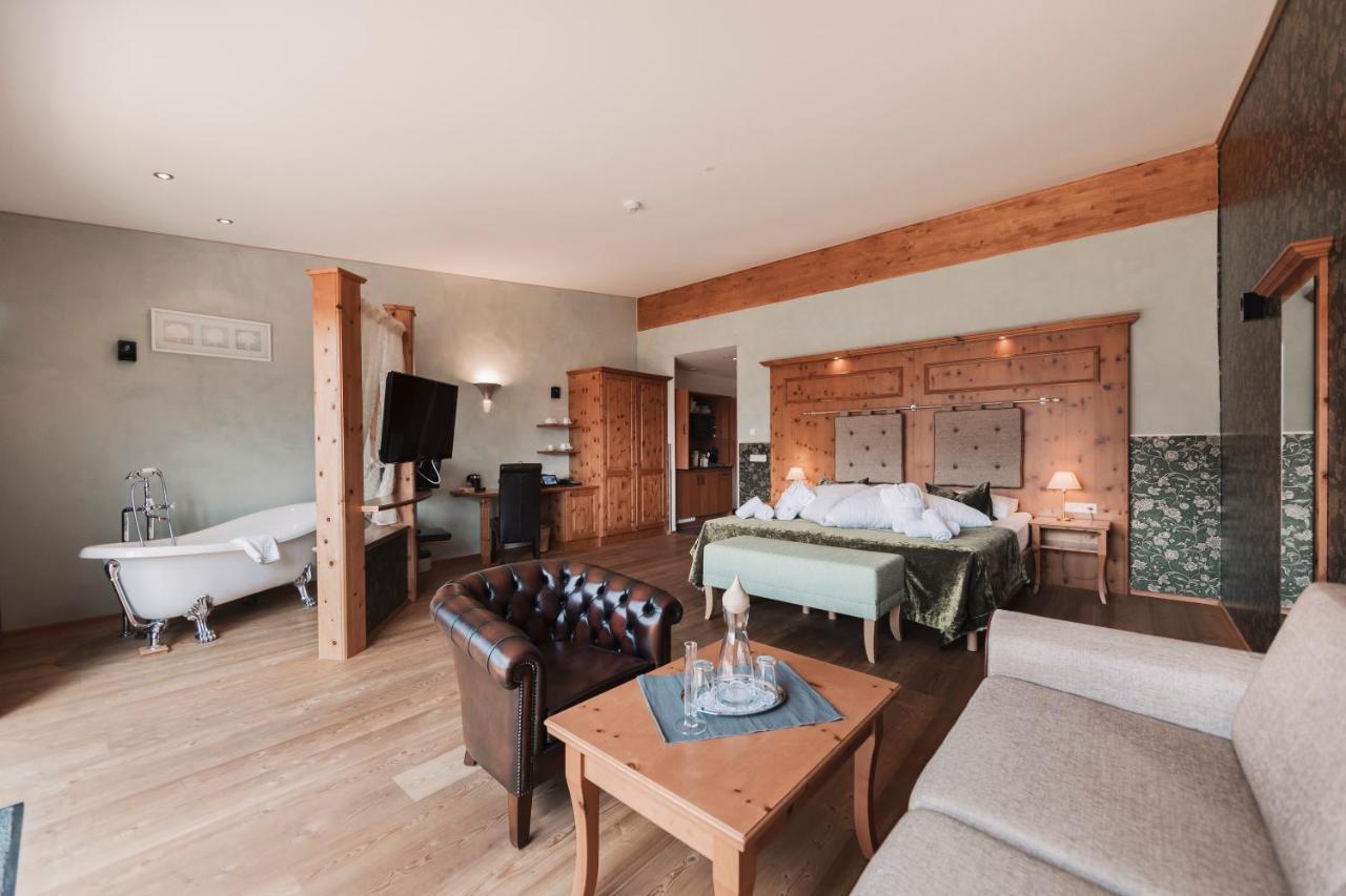 Wellness Aparthotel Panorama Alpin - Ferienwohnungen Jerzens Im Pitztal Exteriör bild