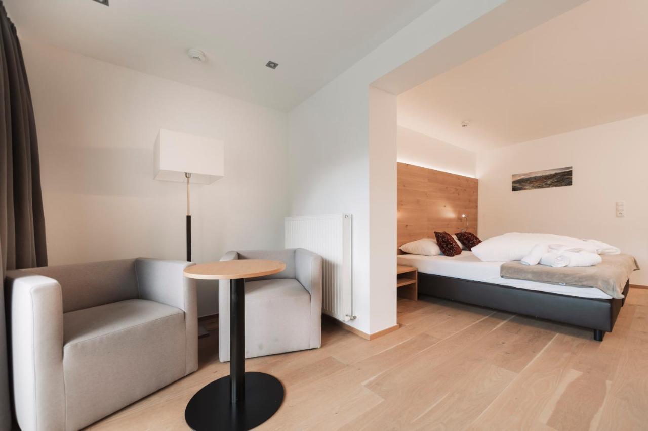 Wellness Aparthotel Panorama Alpin - Ferienwohnungen Jerzens Im Pitztal Exteriör bild