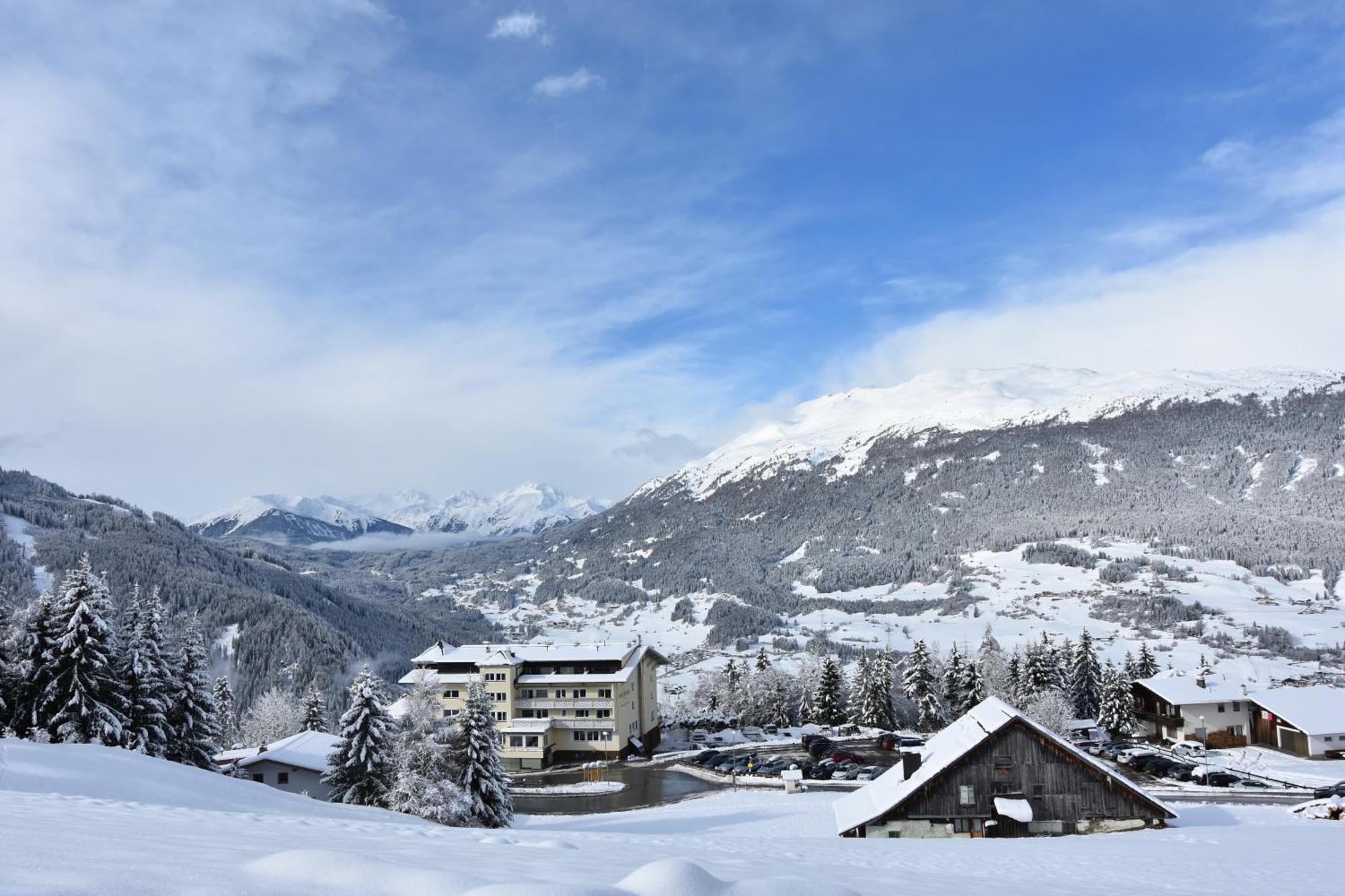 Wellness Aparthotel Panorama Alpin - Ferienwohnungen Jerzens Im Pitztal Exteriör bild