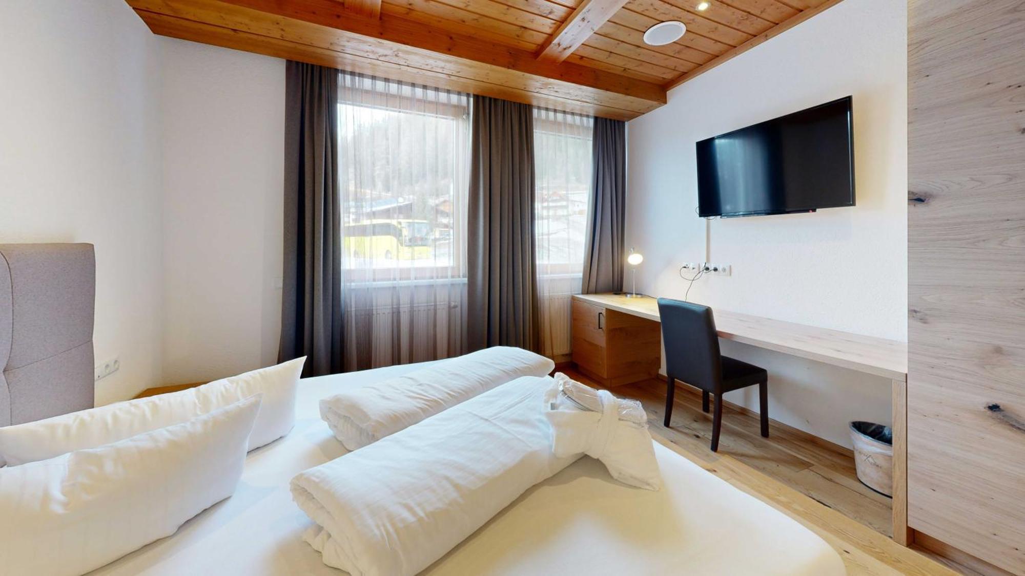Wellness Aparthotel Panorama Alpin - Ferienwohnungen Jerzens Im Pitztal Exteriör bild